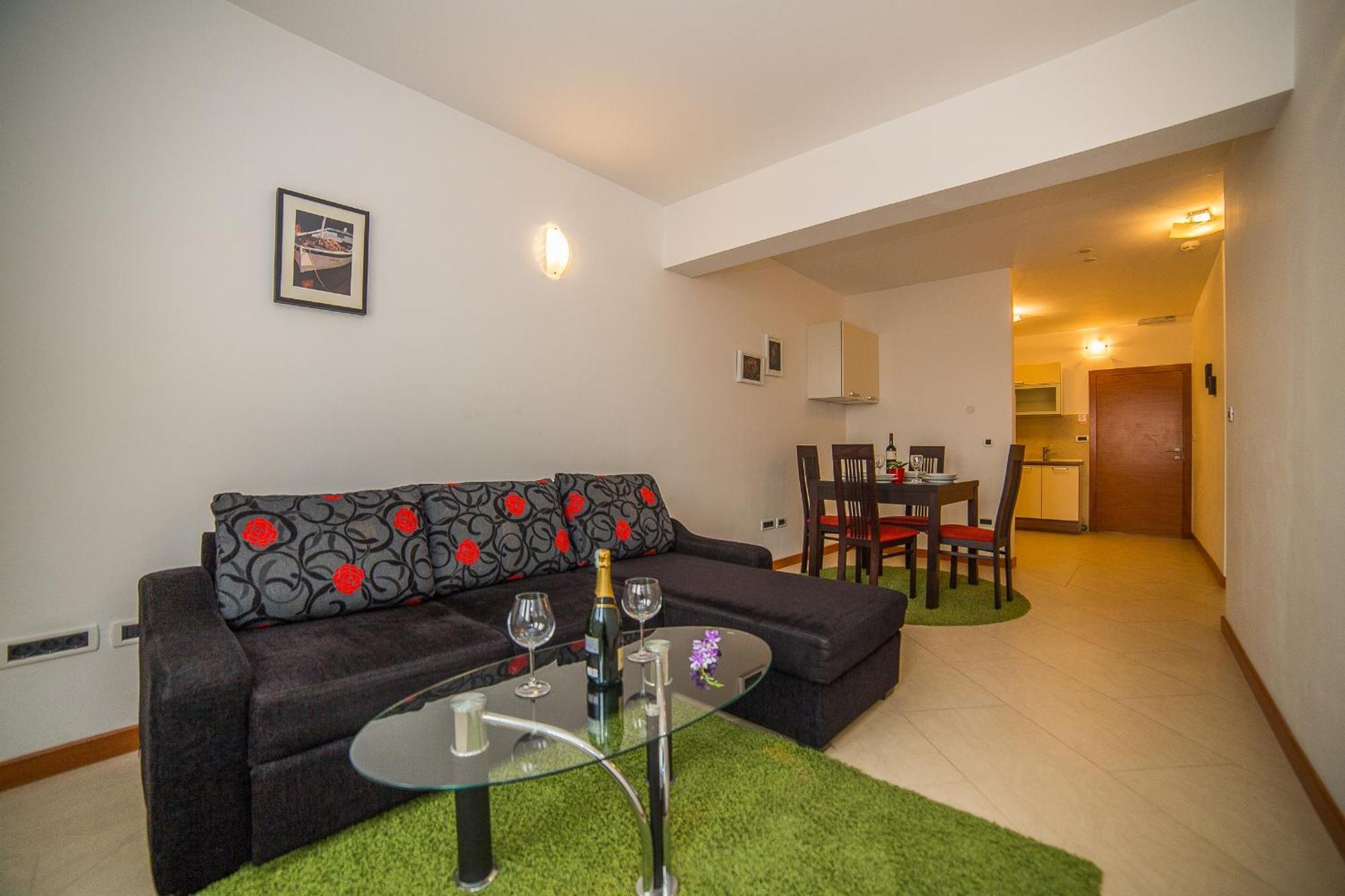 Apartments Milan 마카르스카 객실 사진