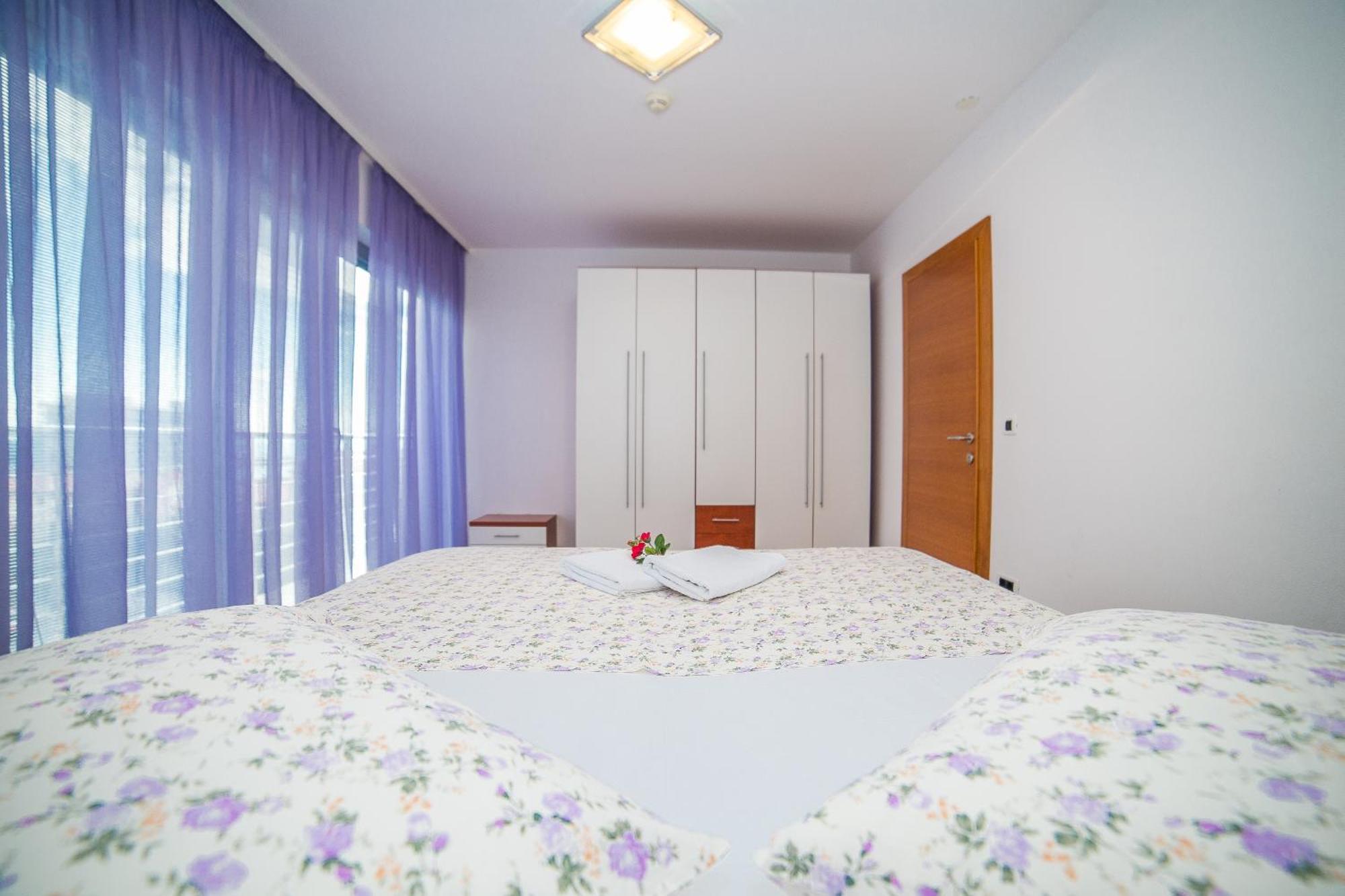 Apartments Milan 마카르스카 객실 사진