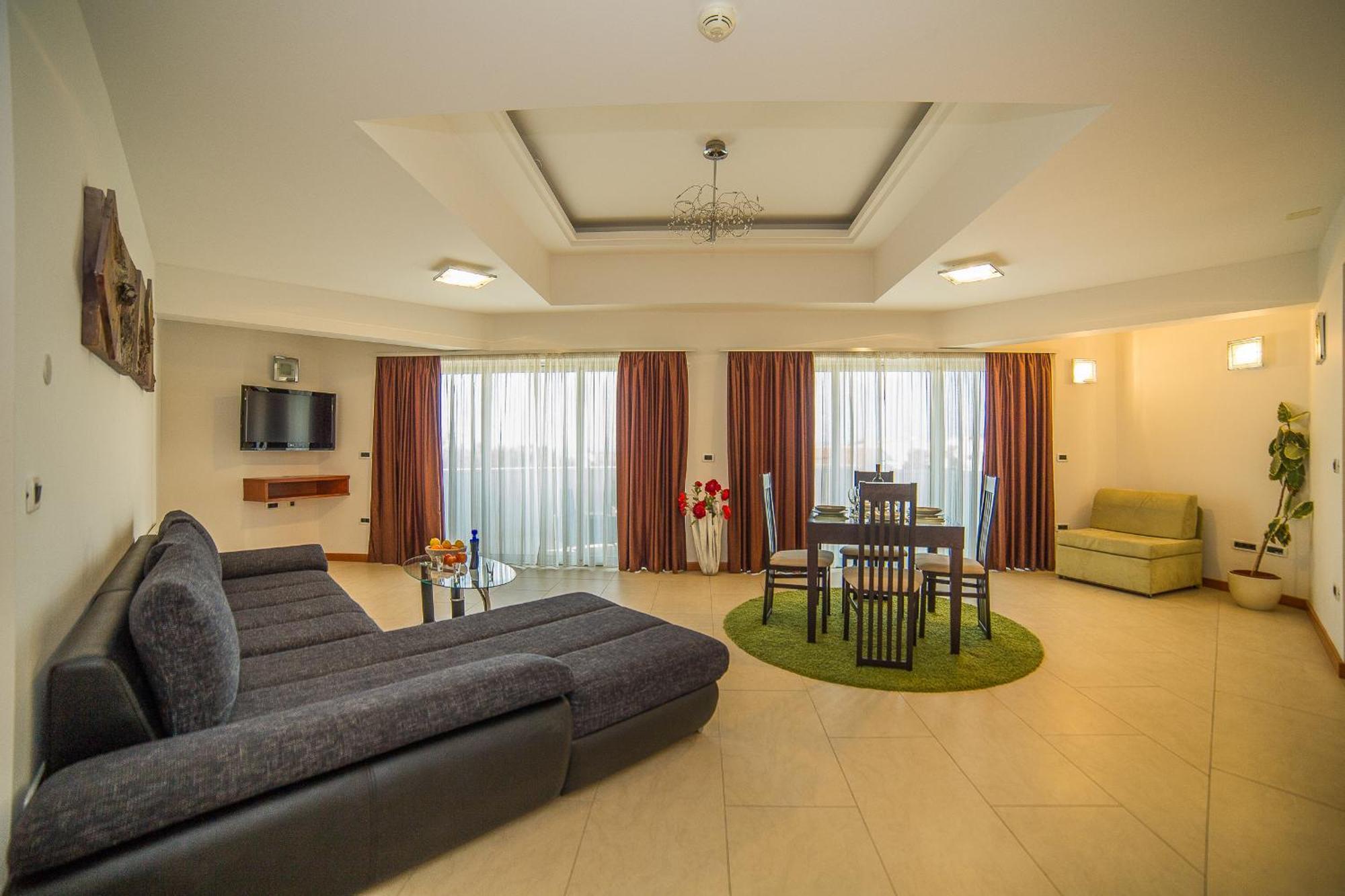 Apartments Milan 마카르스카 외부 사진