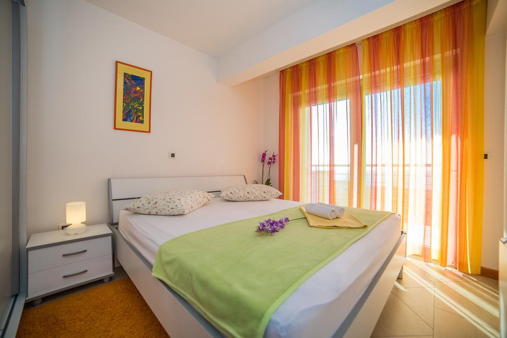 Apartments Milan 마카르스카 외부 사진